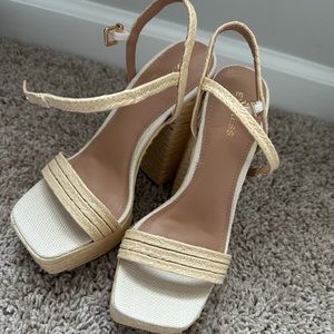Express Platform Sandals